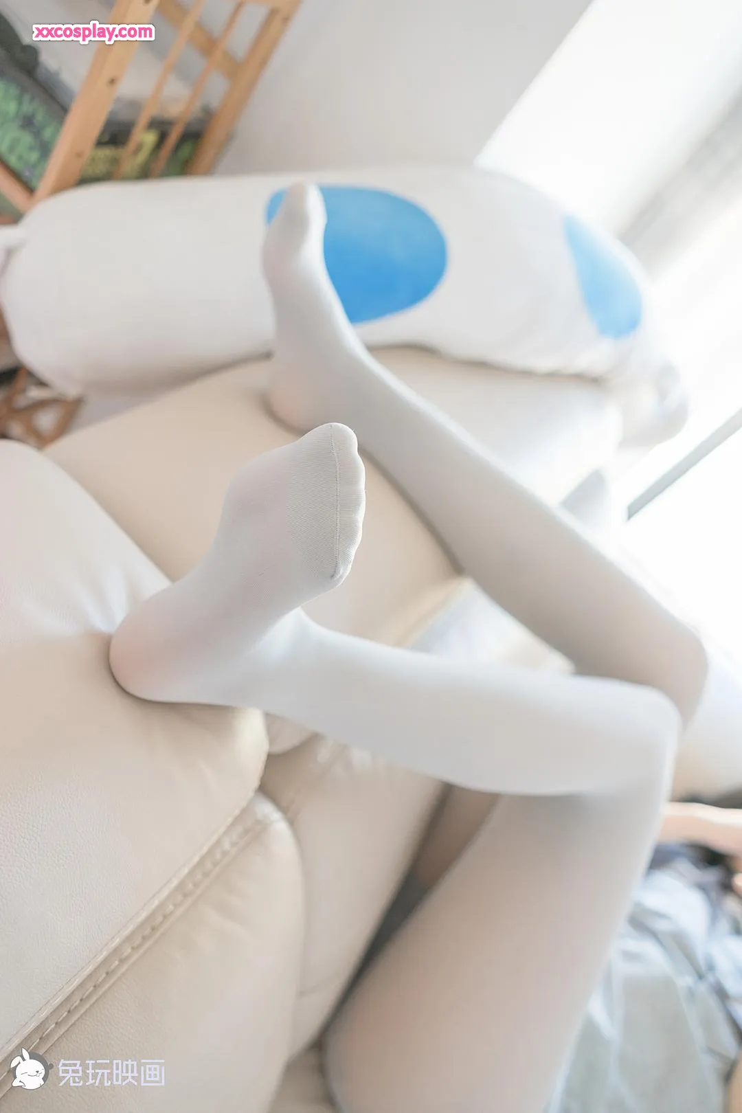 兔玩映画：喵喵的灰色丝袜